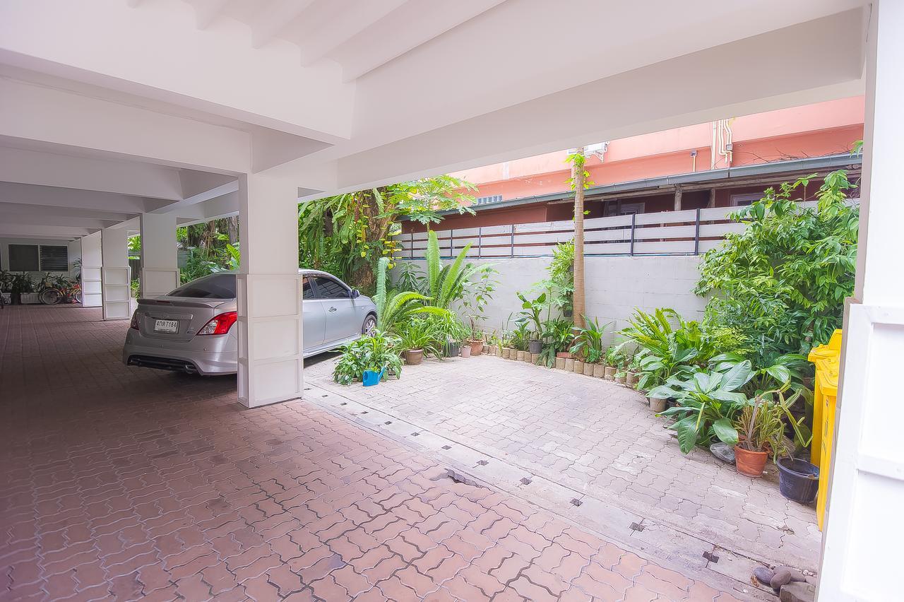Vimala Suites Bangkok Exterior foto